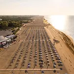 Comfy Flat 200mt From The Beach-beahost
