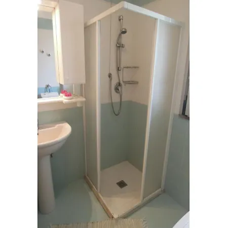 Comfy Flat 200 M From The - Beahost *