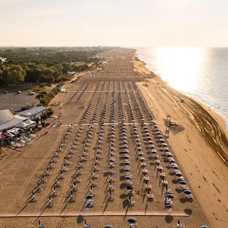 Comfy Flat 200mt From The Beach-beahost