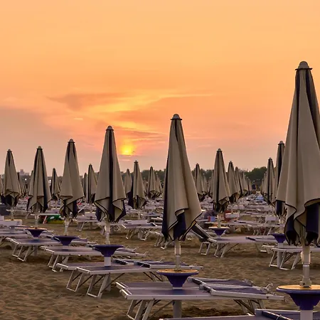 Comfy Flat 200 M From The Beach-beahost *