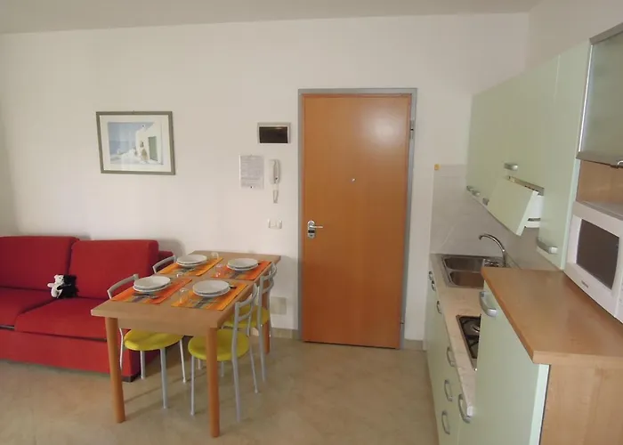 Comfy Flat 200mt From The Beach-beahost Appartamento